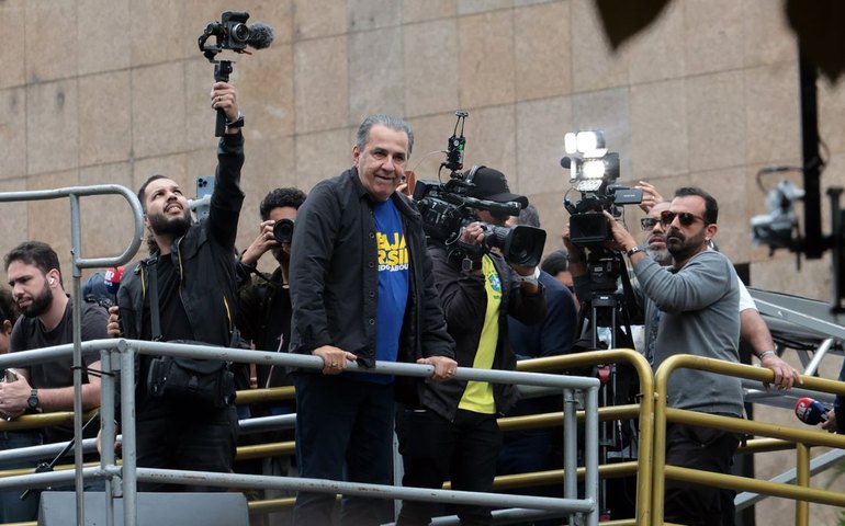 Moraes vota por tornar Malafaia réu por ofensa ao Comando do Exército