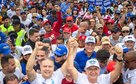 O povo deu o recado: Renan Calheiros reúne multidão na orla de Maceió a uma semana da eleição