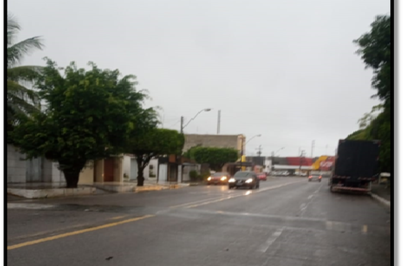 Vereador Aldo Loureiro pede ao DMTT repintura de lombadas no bairro Cidade Universitária