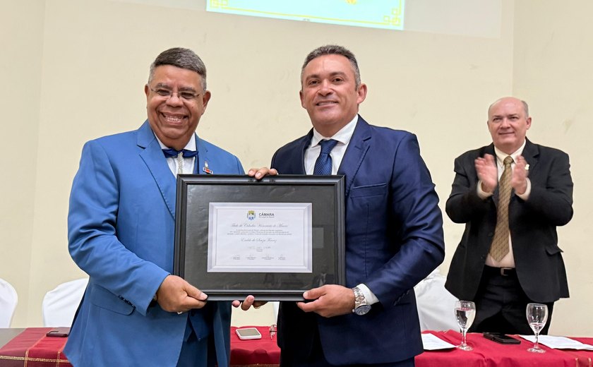 Câmara entrega Título de Cidadão Honorário ao professor universitário Eraldo de Souza Ferraz