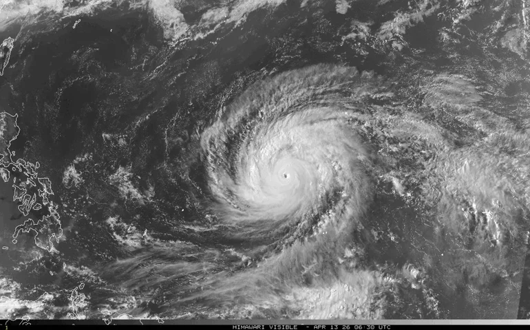 Tufão monstruoso no Oceano Pacífico está se aproximando de um grupo de ilhas remotas dos EUA