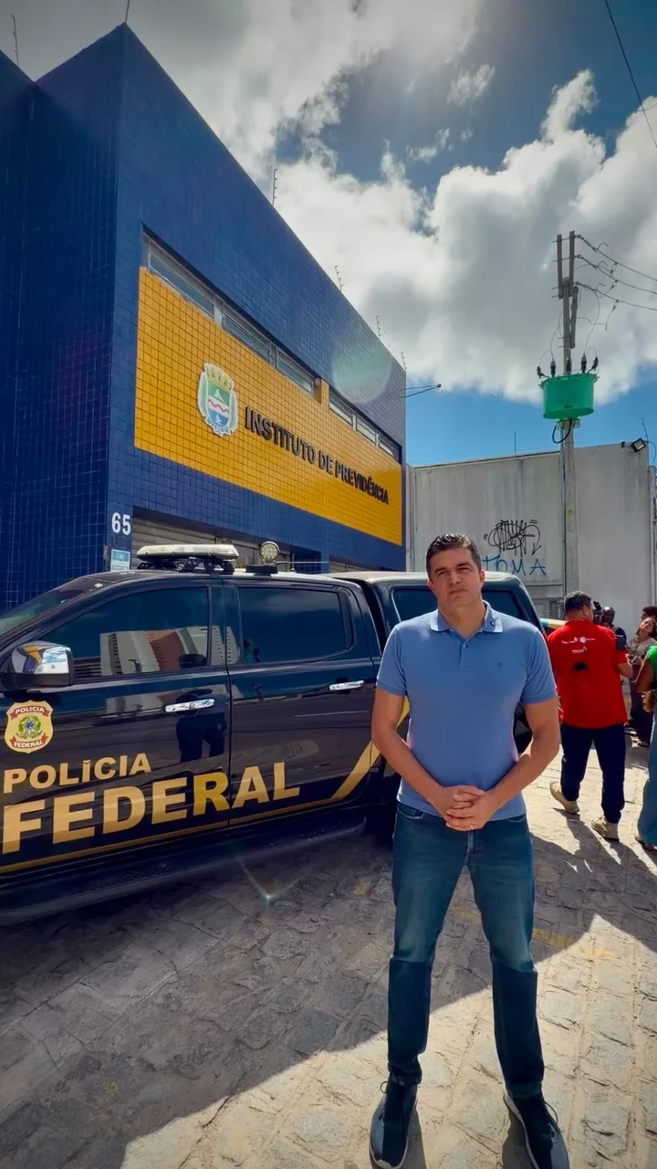 Após quebra de sigilo, documento aponta JHC como investigado no caso IPREV/Banco Master e destaca contribuição de Rui à investigação