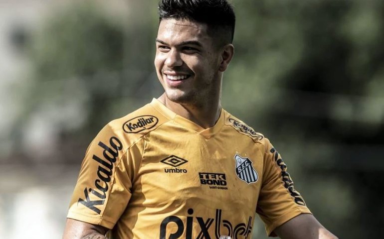 ‘Se o Santos quiser, vai dar certo’, diz Fernández sobre chance de ser comprado