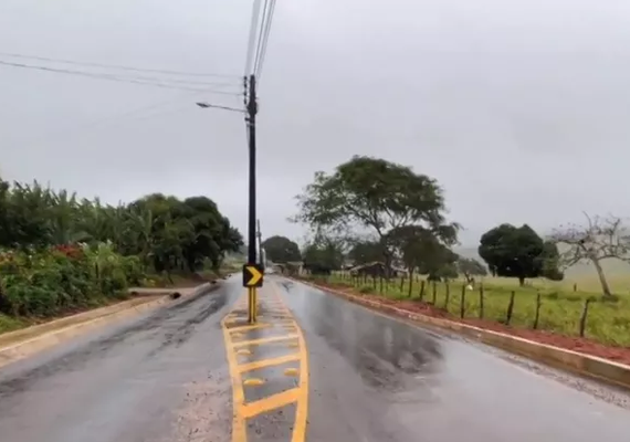 MPAL instaura inquérito sobre postes instalados no meio da rodovia entre Taquarana e Belém