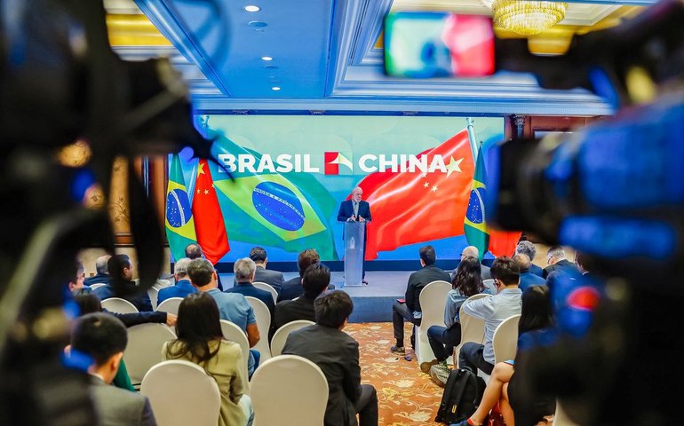 Lula volta da China otimista com investimentos e crescimento econômico
