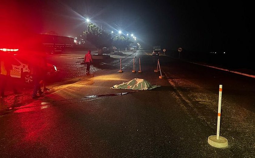 Motociclista morre após colidir com sinalizador na AL-220