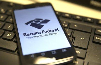 Receita libera consulta ao 3º lote do IR 2026; quem ficar de fora deve verificar retenção em malha ou problemas no crédito da restituição