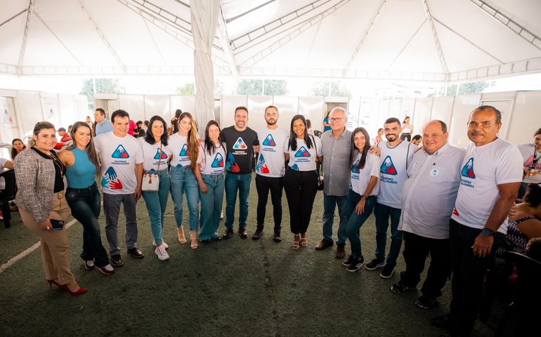 Paulo Dantas visita Arena Governo Trabalhando em Arapiraca
