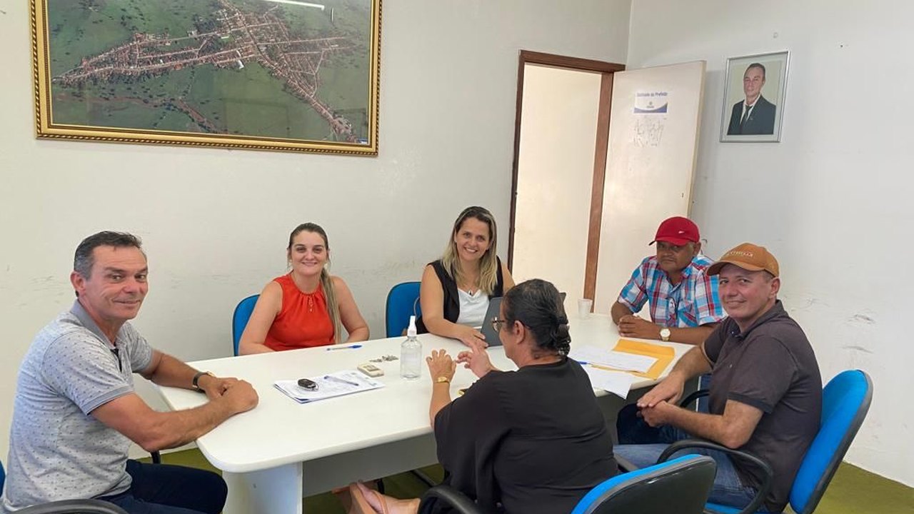 Prefeitura de Anadia confirma reajuste salarial de professores e profissionais de apoio