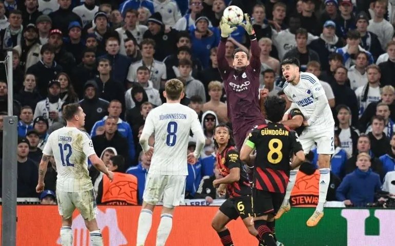 City empata com Copenhague, mas avança na Liga dos Campeões; Juventus tropeça