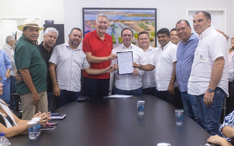 Prefeito Luciano anuncia pavimentação e revitalização de 202 ruas em Arapiraca