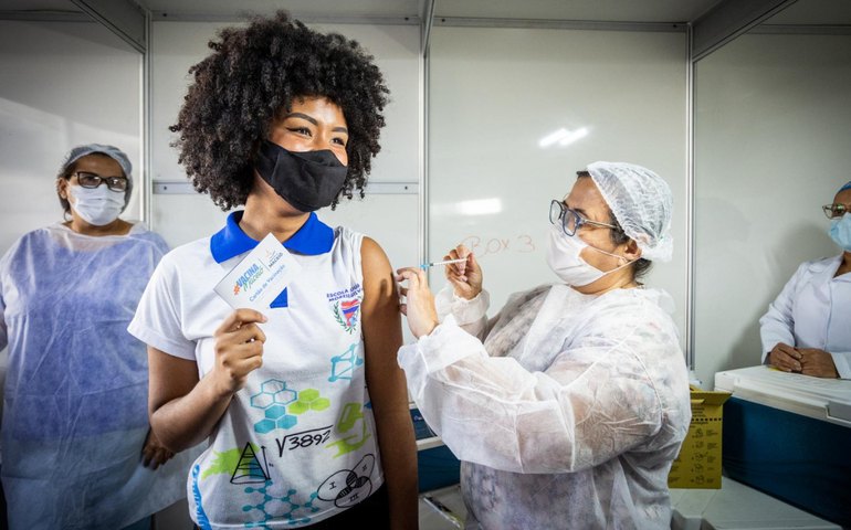 Alunos sem vacina não podem ser impedidos de fazer matrícula