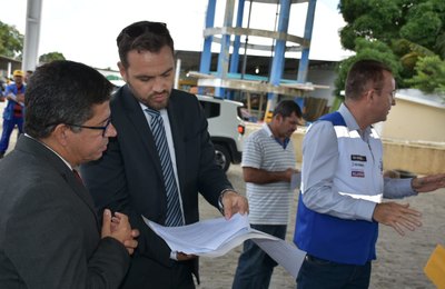 Prefeito solicita vistoria no transporte dos estudantes e decide manter calendário do ano letivo no Pilar