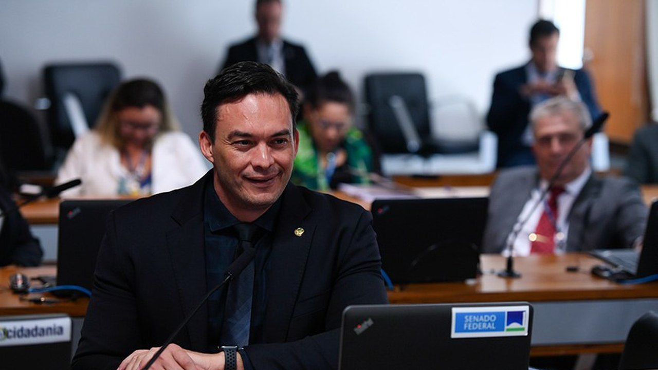 CSP aprova criação de prêmio do Senado para policiais que protegem direitos humanos