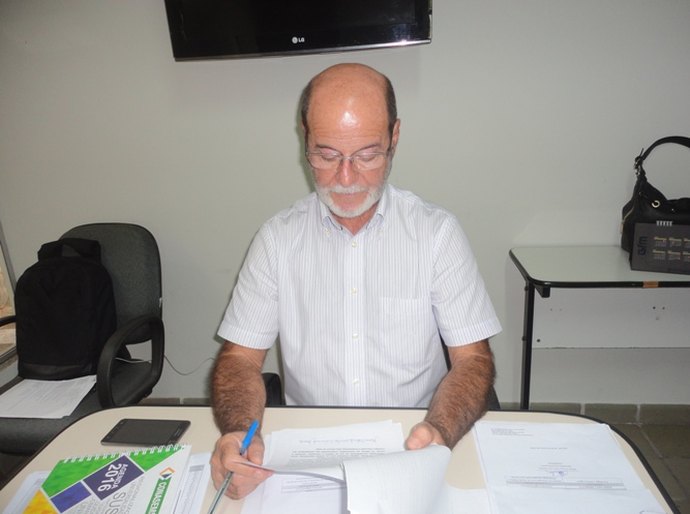 Dezesseis candidatos disputam três cargos ofertados pelo Cosems