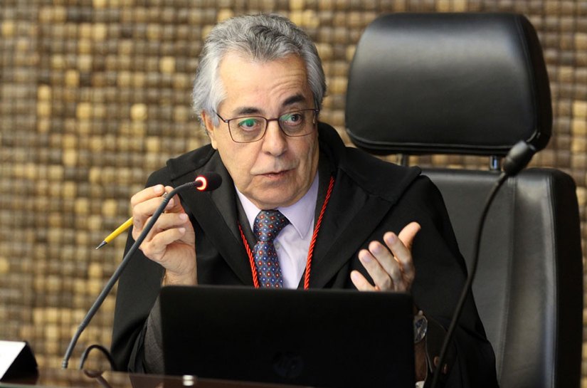 TJ de Alagoas decide que greve da Educação em Arapiraca foi legal