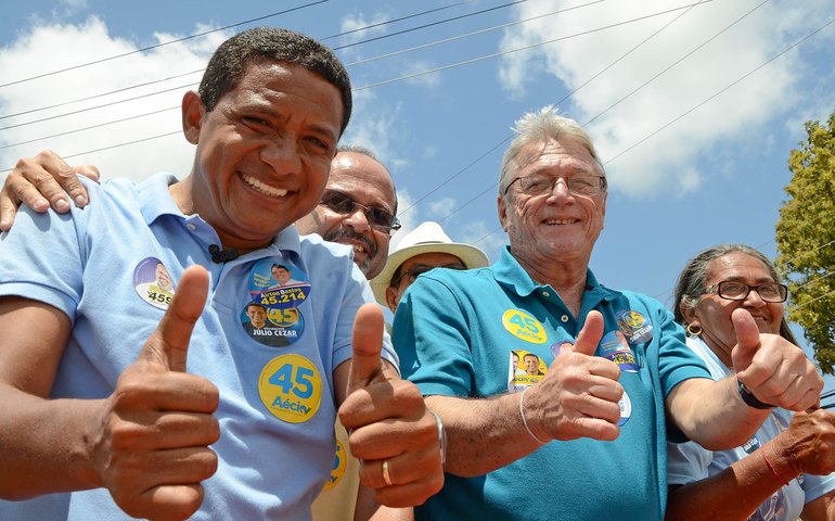 Em Palmeira, Teotonio entra em campo na campanha de Júlio Cezar