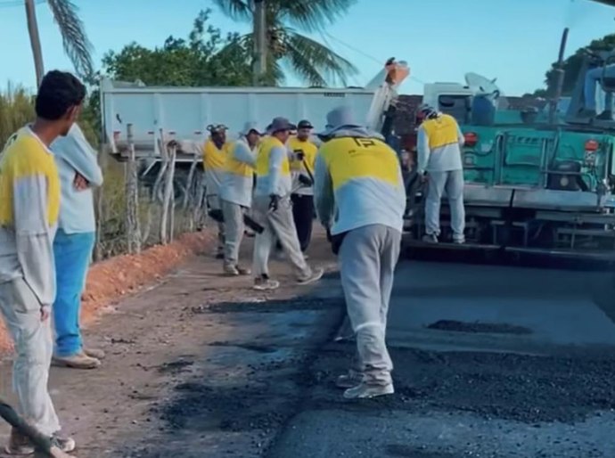 Gestão de Beto Torres acelera obras de infraestrutura e consolida parcerias de peso