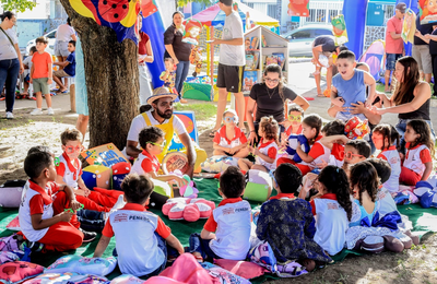Projeto Praça Literária transforma espaços públicos de Penedo em lugares de conhecimento e diversão