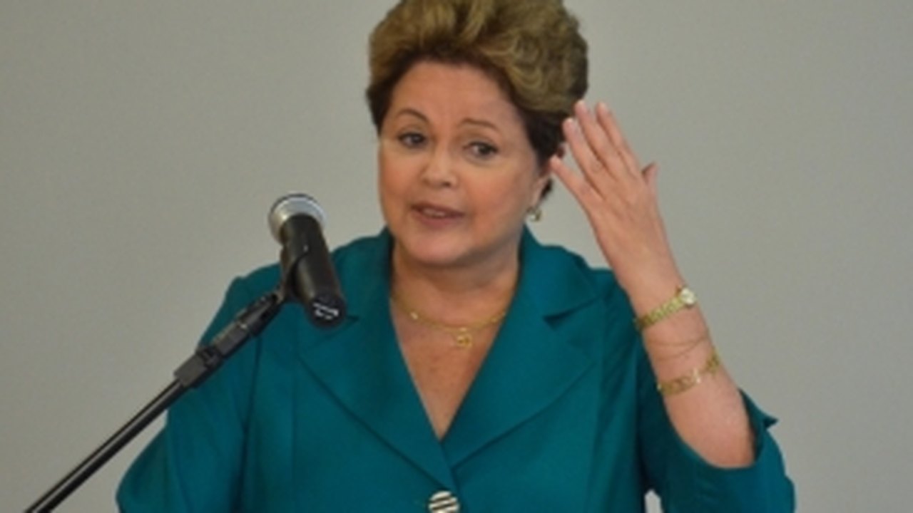 Dilma: já doamos 18 mil máquinas para municípios de até 50 mil habitantes e do semiárido