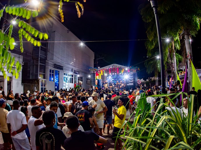 Carna Coruripe 2026 se consolida como a maior festa do Litoral Sul com geração de renda, valorização cultural e descentralização da festa