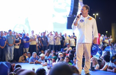 Luciano Barbosa firma apoio a Renan Filho em Arapiraca: “Alagoas não pode parar”