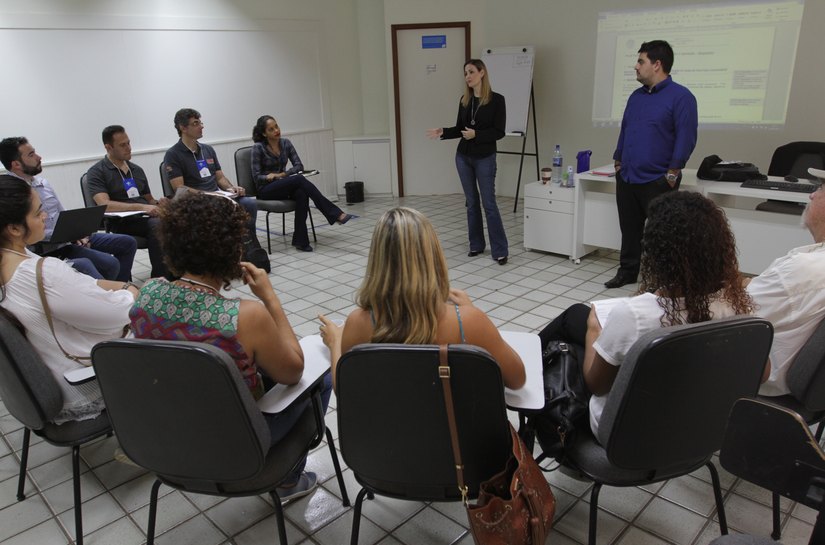 Sebrae/AL sedia reunião de Estudos Especiais da ABNT para Food Trucks