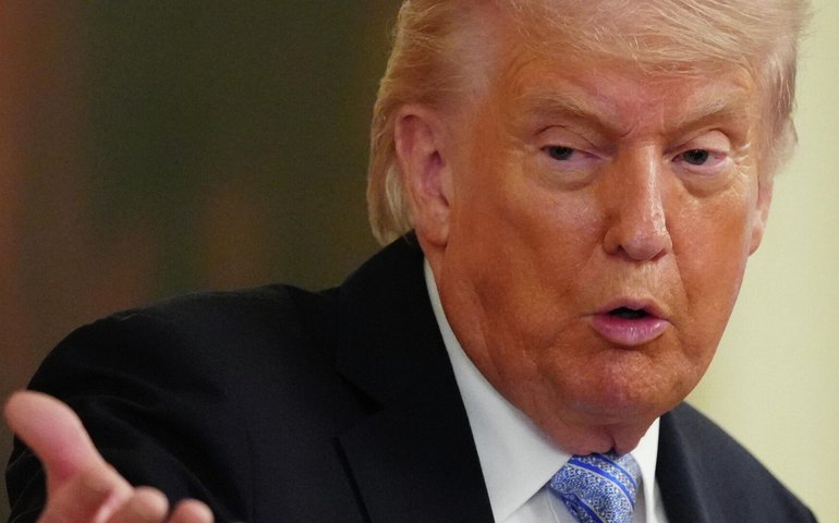 Trump se contradiz ao afirmar que EUA 'pouparam' Exército iraniano, aponta imprensa