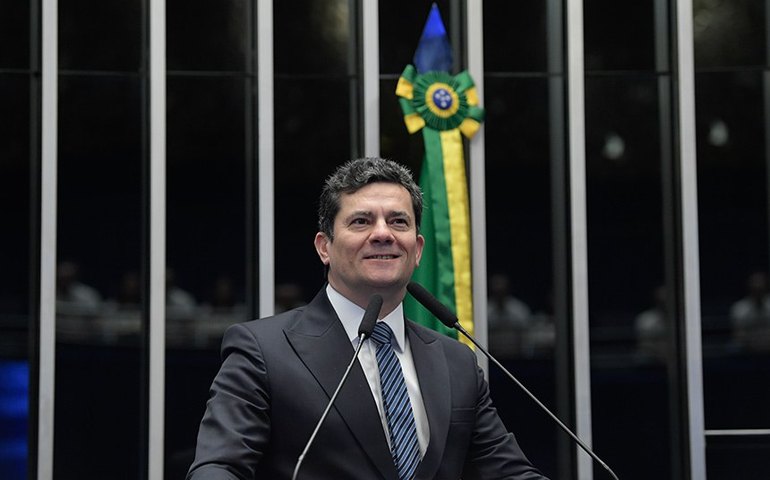 Sergio Moro pede voto de louvor a María Corina Machado por Nobel da Paz