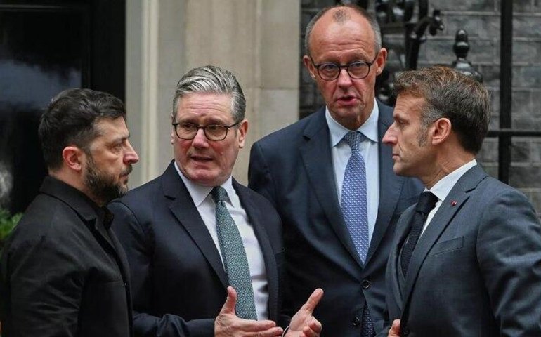 Macron e Merz entram em conflito por posições divergentes sobre a Rússia