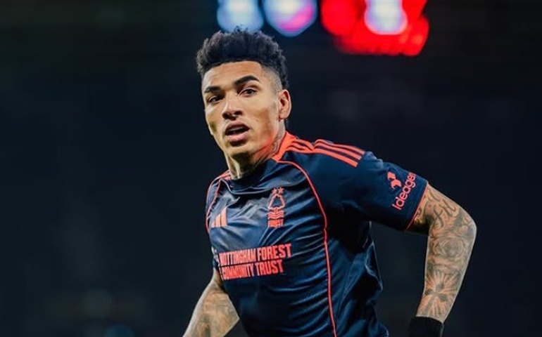 Lyon é processado por R$ 330 milhões devido a dívida relacionada a Igor Jesus, ex-Botafogo