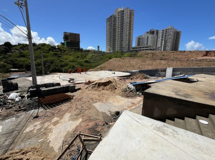 Prefeitura de Maceió executa mais de 40 frentes de obras de infraestrutura pelo Brota na Grota