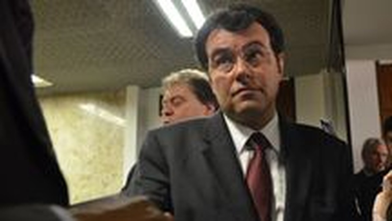 Ministro diz que não houve falta de energia e sim falha técnica