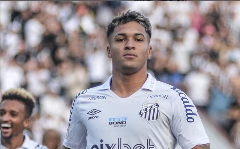 Marcos Leonardo não treina, mas está à disposição de Odair Hellmann para reforçar o Santos