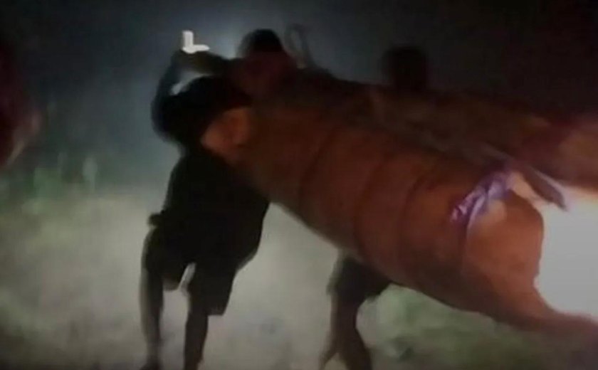 Corpo de Juliana Marins é resgatado de vulcão na Indonésia após quatro dias de buscas