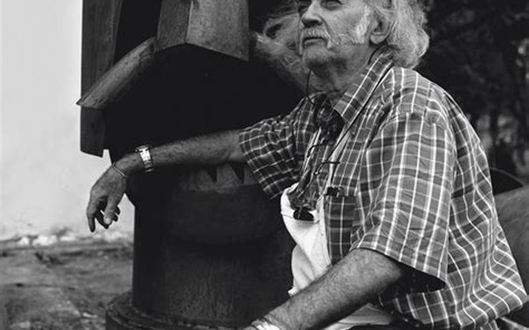 Morre o artista plástico baiano Mario Cravo Júnior, aos 95 anos
