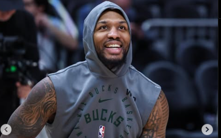 Lillard é liberado para voltar a jogar pelos Bucks 24 dias após ser diagnosticado com trombose