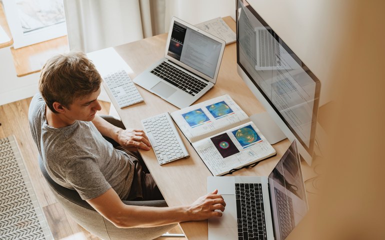 País ganhou 192 mil empresas ativas em 2020, mas quase 660 mil perderam emprego