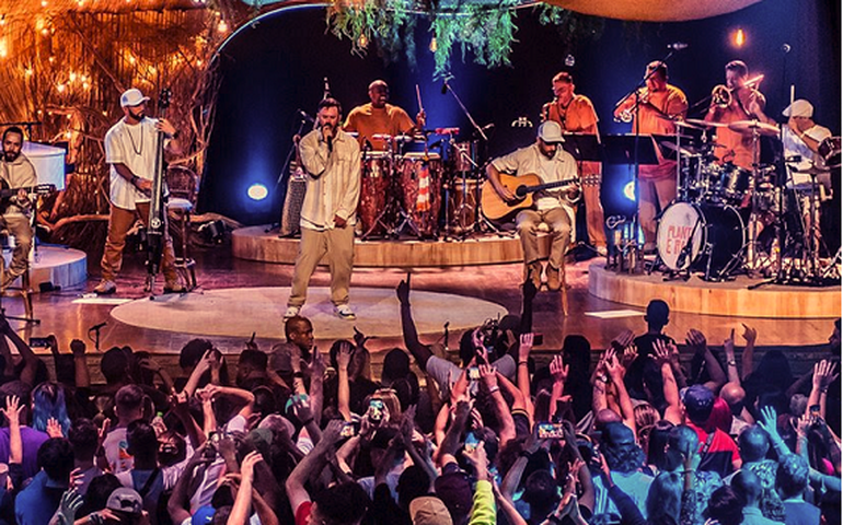Planta e Raiz sobe Vol.1 de projeto acústico gravado em SP