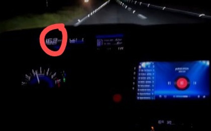 Story publicado pela vítima mostra carro em alta velocidade horas antes do acidente
