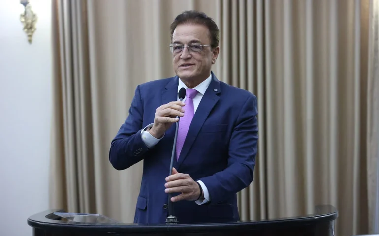 Galba Novaes propõe programa para oferecer medicamento contra obesidade grave pelo SUS em Alagoas