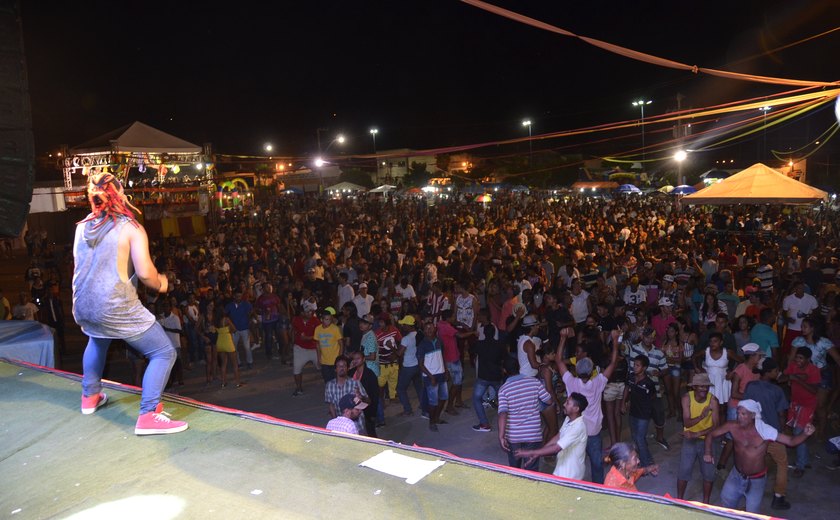 Carnaval do Povo 2018 continuará no sábado (17) com ressaca e Jullinho Porradão
