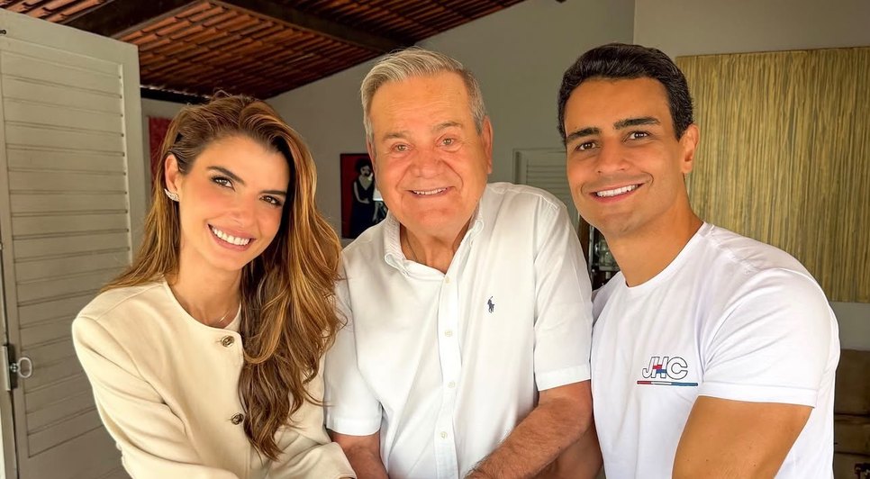 Marina Candia, Ronaldo Lessa e JHC. / Foto: Assessoria.