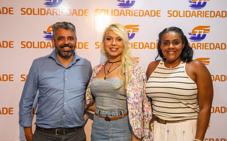 Arte-educadora Camille Costa filia-se ao Solidariedade