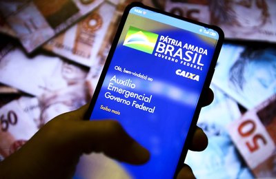 Trabalhadores nascidos em julho podem sacar auxílio emergencial