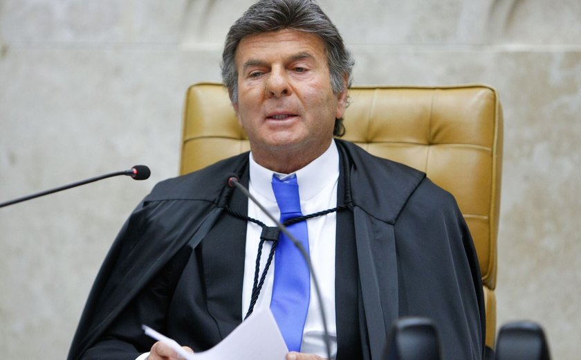 STF entra em jogo e insta Câmara a se posicionar sobre criação de CPI do INSS