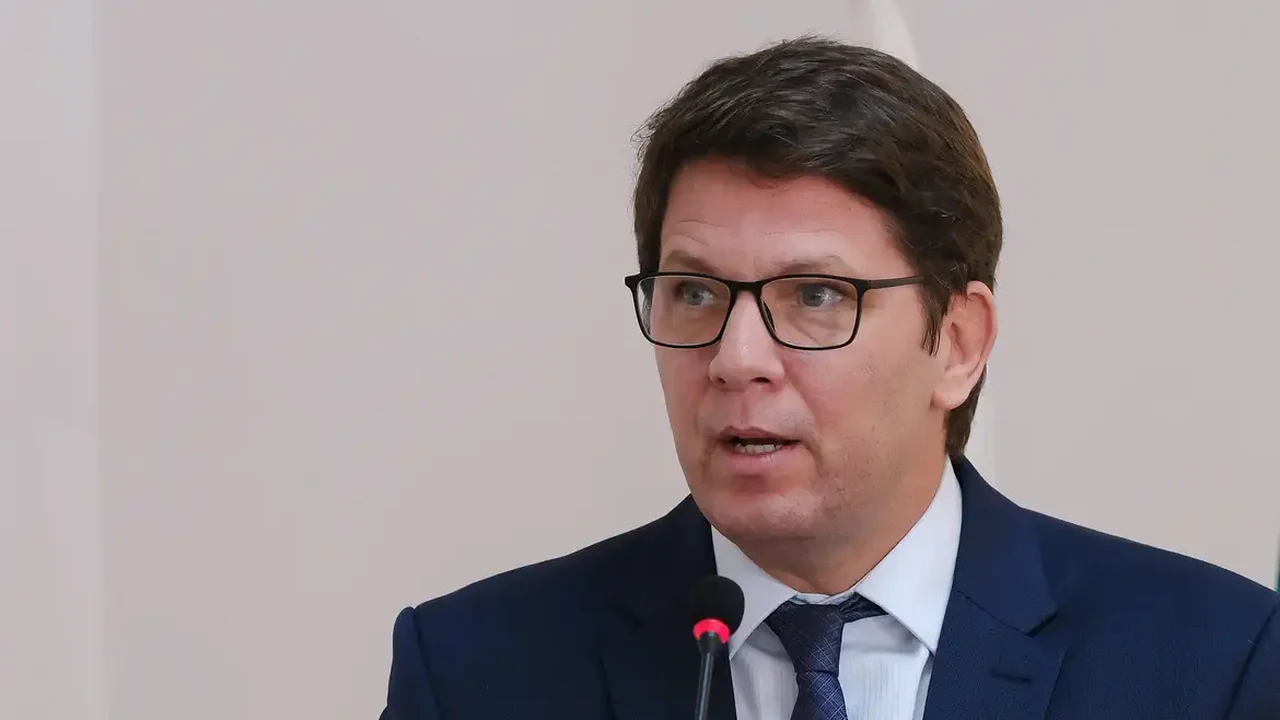 Proximidade com Mário Frias, origem na periferia e contratos milionários: quem é Karina Gama, alvo de investigação em SP