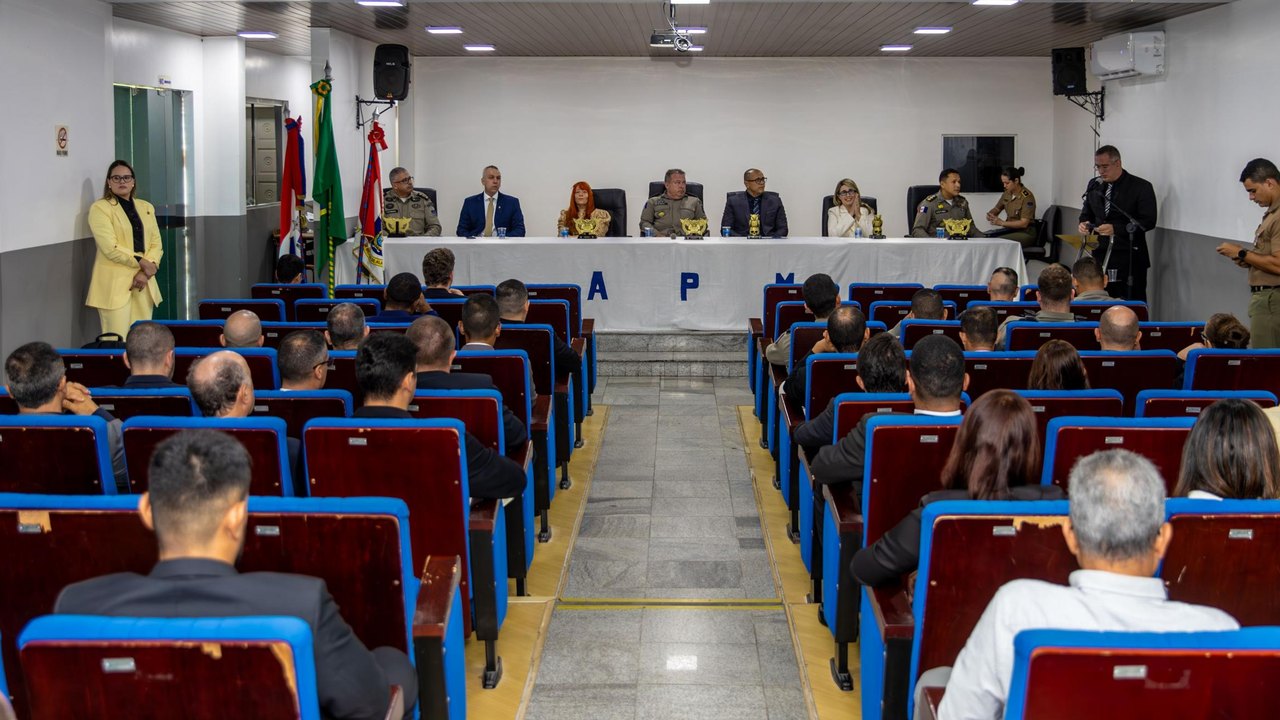 PM forma nova turma do Curso de Entrevista de Inteligência de Segurança Pública