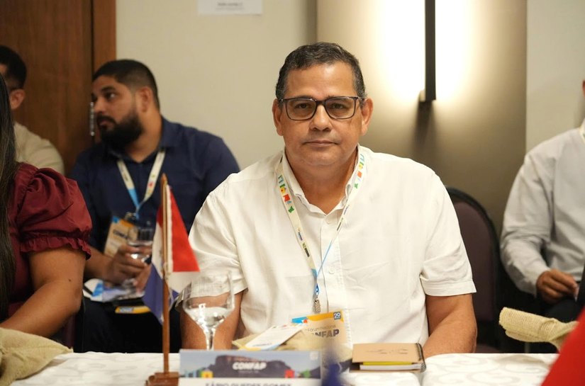 Professor João Vicente Lima assume presidência da Fapeal