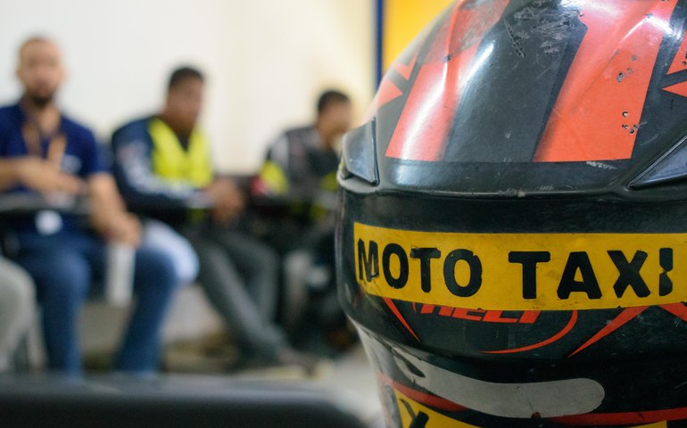 Moto-táxi e enchentes devem ser principais temas do 1º semestre, diz presidente da Câmara de SP